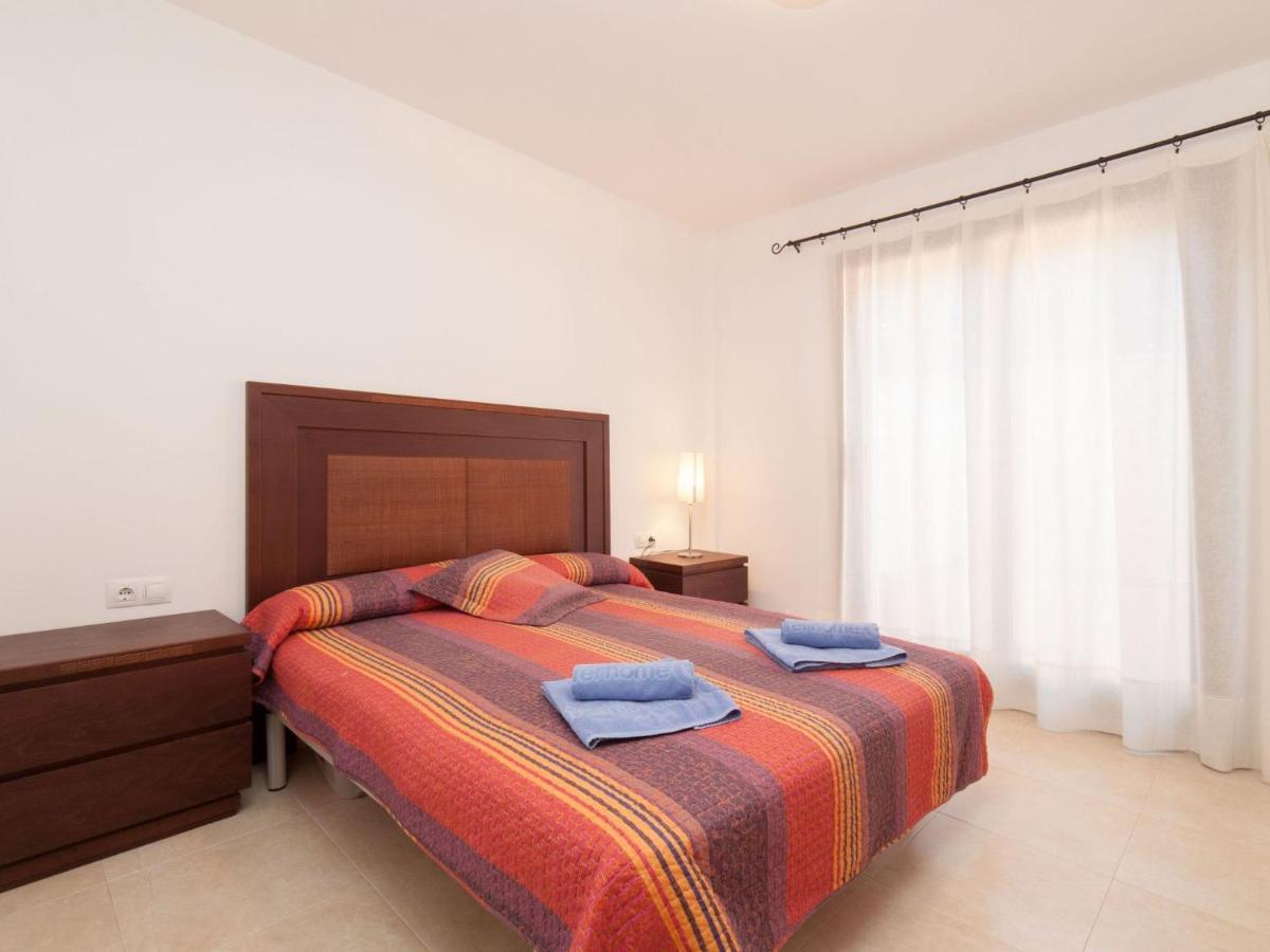 Apartment Escorxador By Interhome Ля Эскала Экстерьер фото